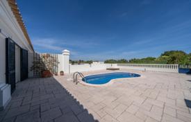 3 dormitorio chalet 220 m² en Castro Marim, Portugal. 465 000 €