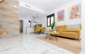 3 dormitorio villa 105 m² en Torrevieja, España. 424 000 €