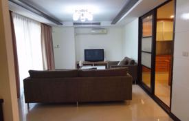 3-dormitorio apartamentos en condominio en Watthana, Tailandia. $404 000