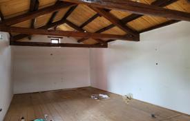 4 dormitorio casa de pueblo 216 m² en Tinjan, Croacia. 339 000 €