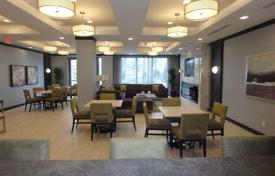 5 dormitorio piso en North York, Canadá. C$887 000