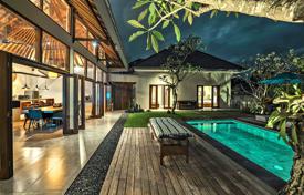 3 dormitorio villa 220 m² en Canggu, Indonesia. $250 000