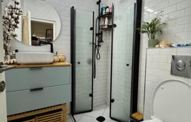2 dormitorio piso 50 m² en Tel Aviv, Israel. $1 164 000
