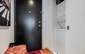 1 dormitorio piso en Mutual Street, Canadá. C$724 000