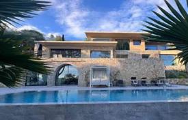 8 dormitorio villa 372 m² en Mougins, Francia. 2 990 000 €