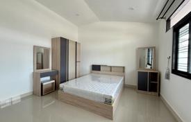 2 dormitorio villa 120 m² en Pattaya, Tailandia. $98 000