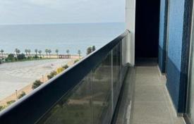 3 dormitorio piso 77 m² en Batumi, Georgia. $124 000