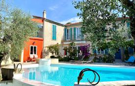 3 dormitorio villa en Provenza - Alpes - Costa Azul, Francia. 3 400 €  por semana