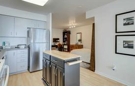 5 dormitorio piso en Old Toronto, Canadá. C$909 000