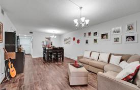 Condominio – Pembroke Pines, Broward, Florida,  Estados Unidos. $299 000