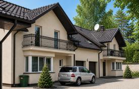5 dormitorio casa de pueblo 176 m² en Bulduri, Letonia. 370 000 €