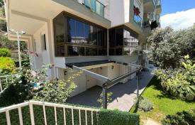4 dormitorio piso 180 m² en Konyaalti, Turquía. 18 256 000 TRY
