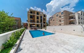 3 dormitorio piso 70 m² en Donja Lastva, Montenegro. 215 000 €