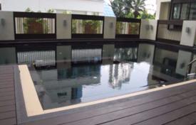 1-dormitorio apartamentos en condominio en Watthana, Tailandia. $171 000