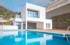 3 dormitorio villa 230 m² en Costa Adeje, España. 1 950 000 €
