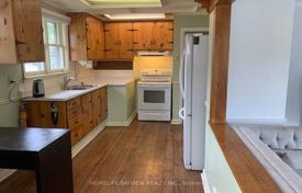 7 dormitorio casa de pueblo en North York, Canadá. C$1 884 000