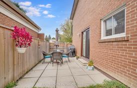 11 dormitorio casa de pueblo en Etobicoke, Canadá. C$1 336 000