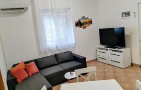 1 dormitorio piso 35 m² en Umag, Croacia. 220 000 €