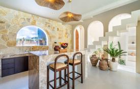 2 dormitorio villa 122 m² en Pererenan, Indonesia. $269 000