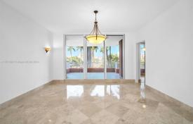 Condominio – Key Biscayne, Florida, Estados Unidos. 4 045 000 €