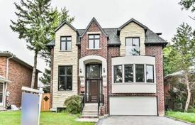 Casa de pueblo – North York, Toronto, Ontario,  Canadá. C$2 223 000