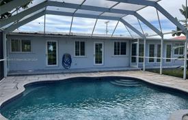 Casa de pueblo – Miami Beach, Florida, Estados Unidos. $1 620 000