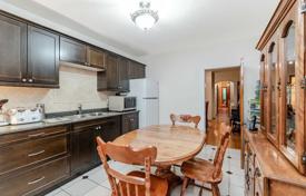 5 dormitorio adosado en Old Toronto, Canadá. C$1 575 000