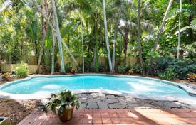 Villa – Miami, Florida, Estados Unidos. $899 000