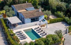 7 dormitorio villa en La Croix-Valmer, Francia. 3 200 000 €