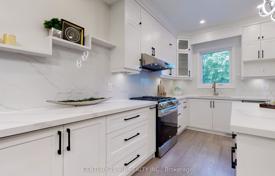 7 dormitorio adosado en Old Toronto, Canadá. C$1 553 000