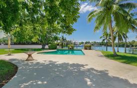 Villa – Coral Gables, Florida, Estados Unidos. $9 500 000