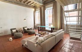 3 dormitorio piso 163 m² en Roma, Italia. 1 490 000 €