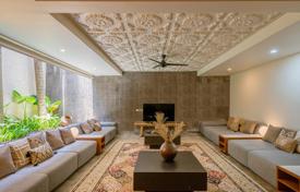 4 dormitorio villa 492 m² en Canggu, Indonesia. $1 008 000
