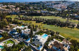 2 dormitorio villa 336 m² en Marbella, España. 2 995 000 €