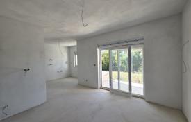 2 dormitorio piso 60 m² en Pula, Croacia. 175 000 €