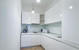 2 dormitorio piso 77 m² en Budva (city), Montenegro. 385 000 €