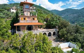 Villa – Zoagli, Liguria, Italia. 2 200 000 €