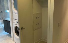 1 dormitorio piso en Old Toronto, Canadá. C$904 000