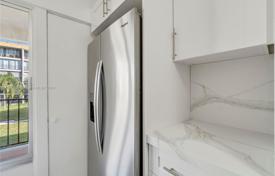 2-dormitorio apartamentos en condominio 103 m² en Miami, Estados Unidos. $330 000