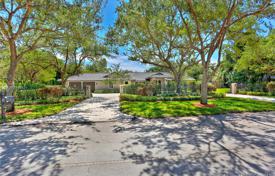 Villa – Pinecrest, Florida, Estados Unidos. $2 445 000