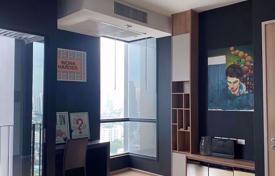 1-dormitorio apartamentos en condominio en Huai Khwang, Tailandia. $160 000