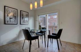 5 dormitorio casa de pueblo en Scarborough, Canadá. C$1 663 000