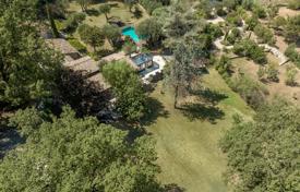 6 dormitorio chalet en Le Rouret, Francia. 1 795 000 €