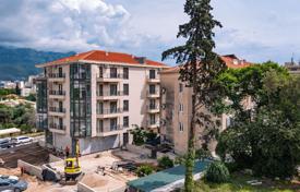2 dormitorio piso 95 m² en Bečići, Montenegro. 360 000 €