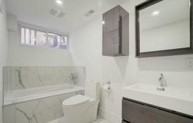 4 dormitorio casa de pueblo en Etobicoke, Canadá. C$1 968 000