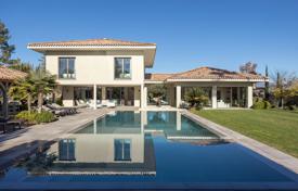 Villa – Fayence, Costa Azul, Francia. 5 700 000 €