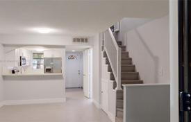 2-dormitorio apartamentos en condominio 83 m² en Hialeah, Estados Unidos. $260 000