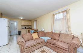 11 dormitorio adosado en Old Toronto, Canadá. C$2 540 000