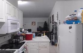 3 dormitorio casa de pueblo 110 m² en Homestead, Estados Unidos. $315 000