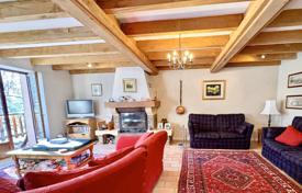 7 dormitorio piso en Saint-Martin-de-Belleville, Francia. 990 000 €